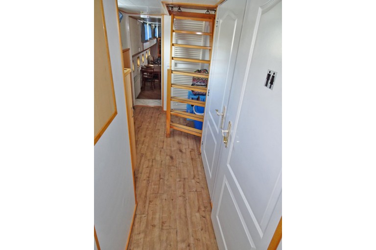 Luxe Motor 36.72, certifié ES-TRIN Rhine