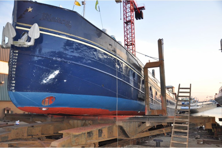 Luxe Motor 36.72, certifié ES-TRIN Rhine