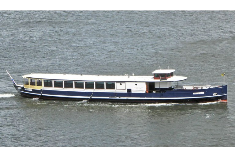 Historisches Fahrgastschiff, 100 Fahrgäste