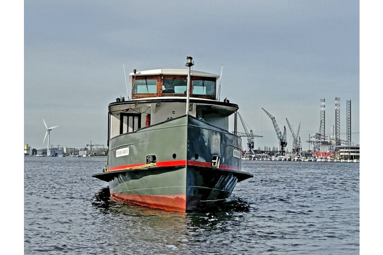 Historisches Fahrgastschiff, 100 Fahrgäste
