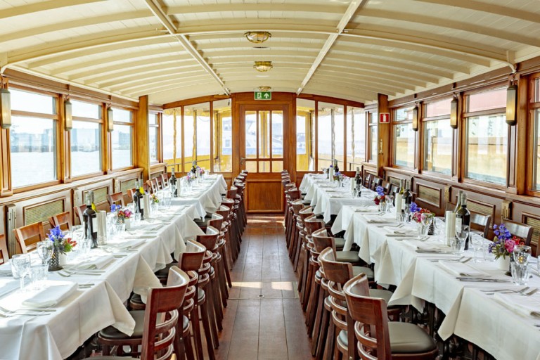 Historisches Fahrgastschiff, 100 Fahrgäste