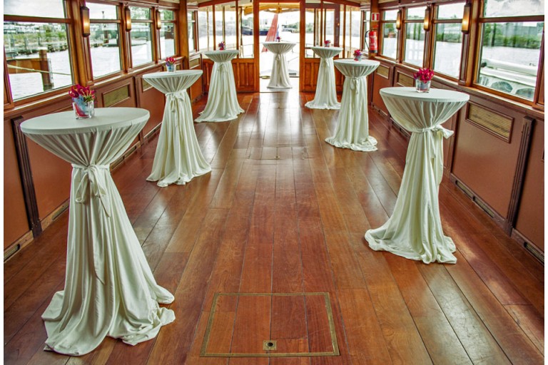 Historisches Fahrgastschiff, 100 Fahrgäste