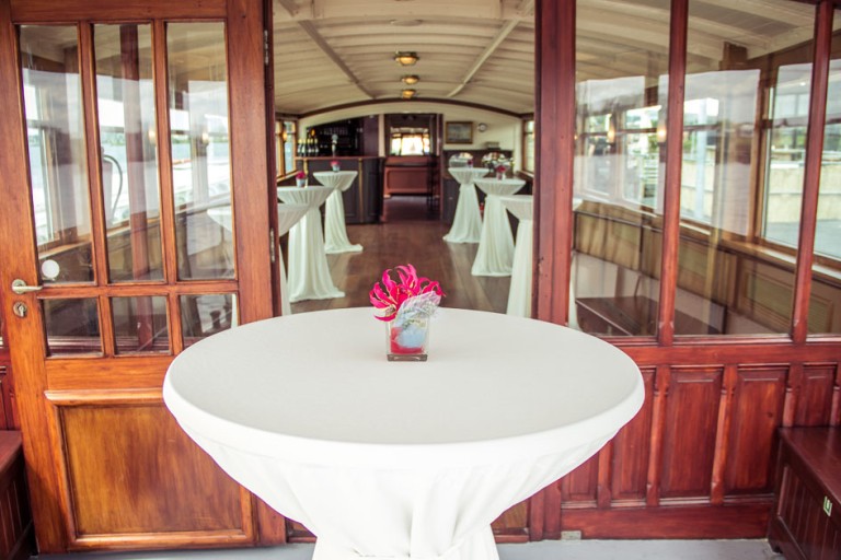 Historisches Fahrgastschiff, 100 Fahrgäste