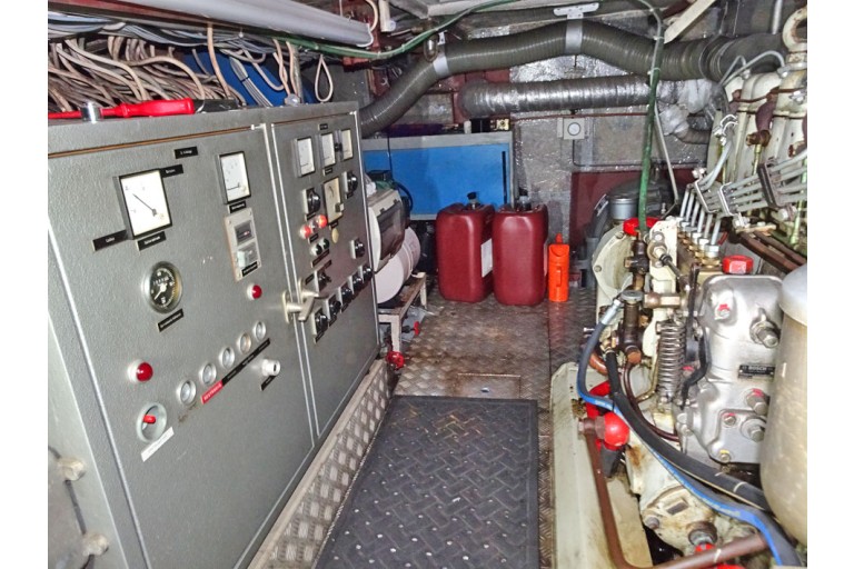 Historisches Fahrgastschiff, 100 Fahrgäste