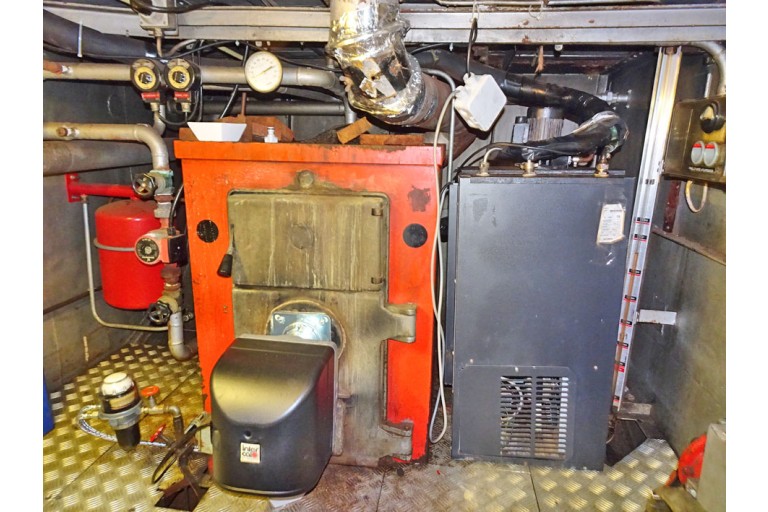 Historisches Fahrgastschiff, 100 Fahrgäste