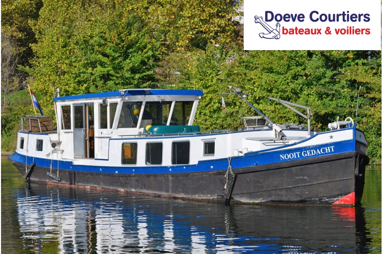 Péniche hollandaise Luxe Motor 21.18, certifiée ES-TRIN