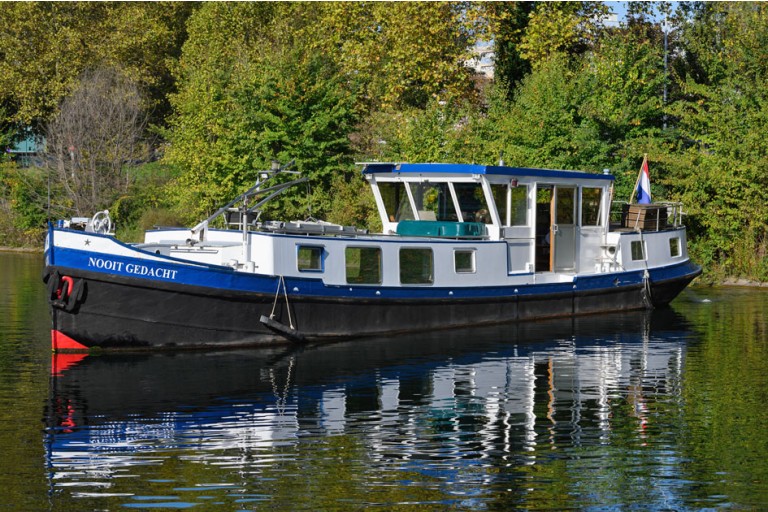 Luxe Motor 21.18, ES-TRIN zertifiziert