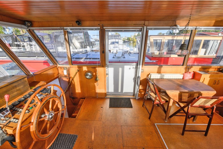 Luxe Motor 21.18, ES-TRIN zertifiziert