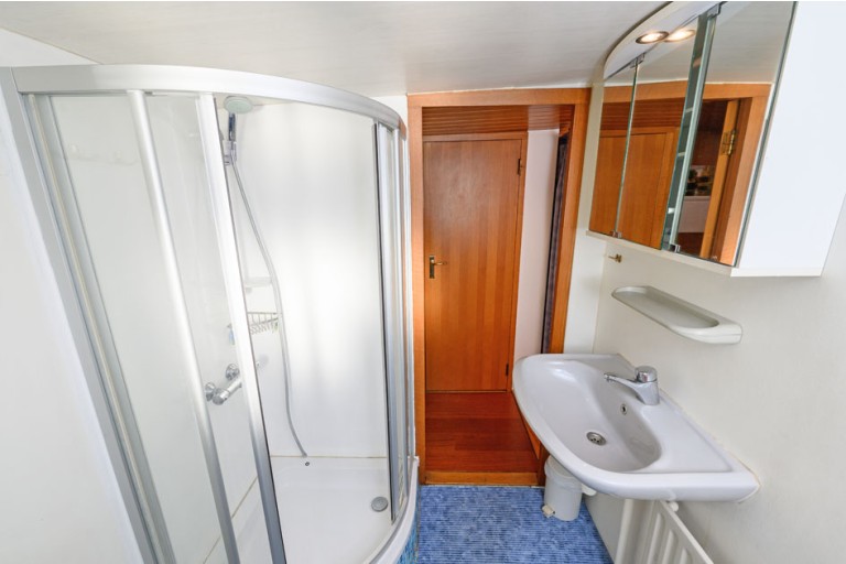 Luxe Motor 21.18, ES-TRIN zertifiziert