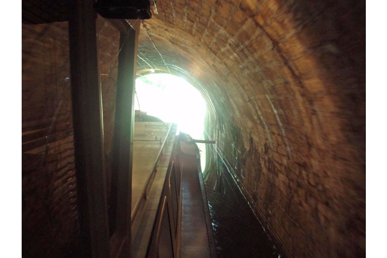 Luxe Motor 21.18, ES-TRIN zertifiziert