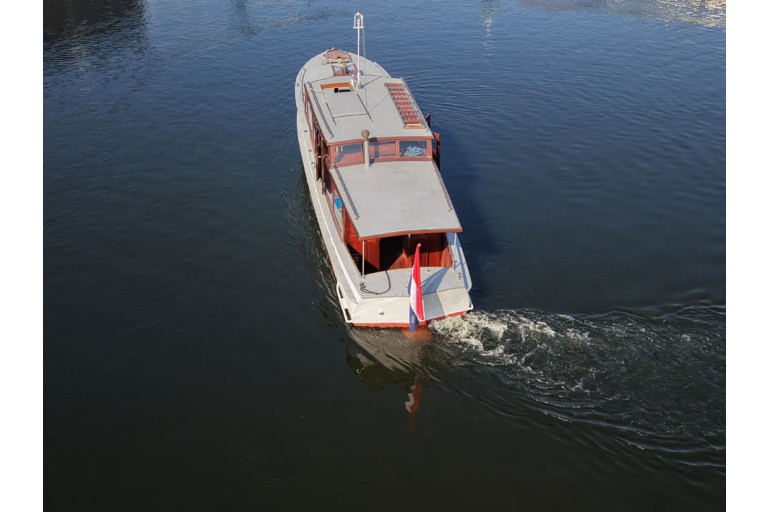 Classic Motor yacht 11.20