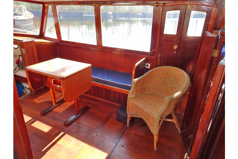 Classic Motor yacht 11.20