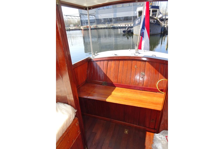 Classic Motor yacht 11.20