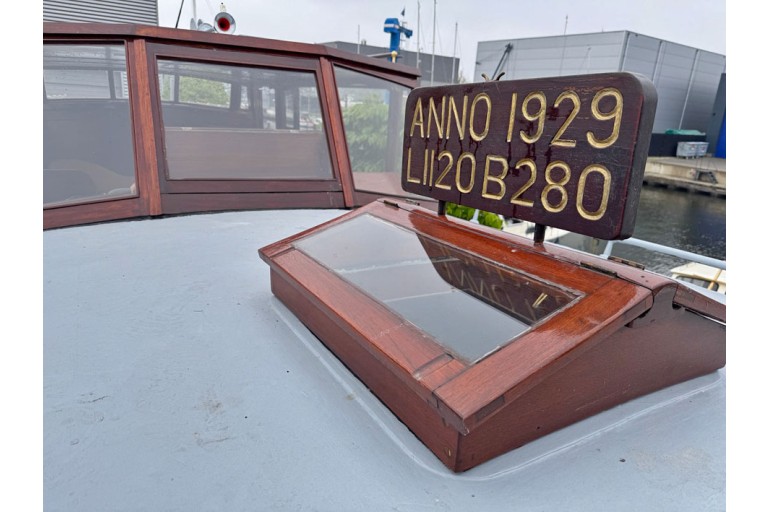 Classic Motor yacht 11.20