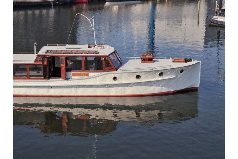 Bakdeksalonkruiser 11.20