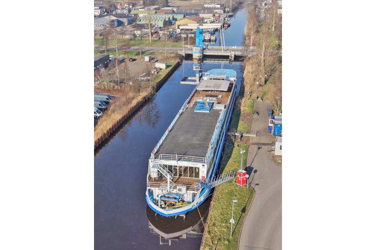 Hotel / Passenger ship 120 pax