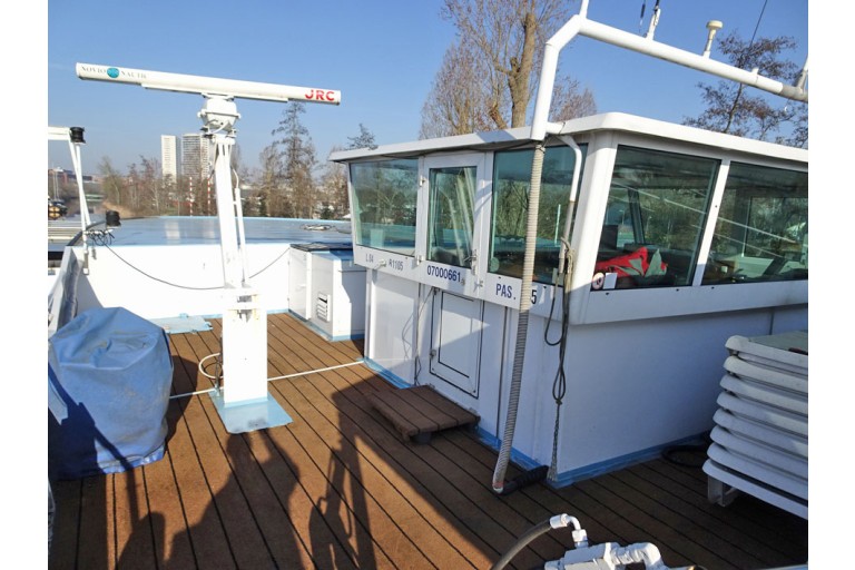 Hotel / Passenger ship 120 pax