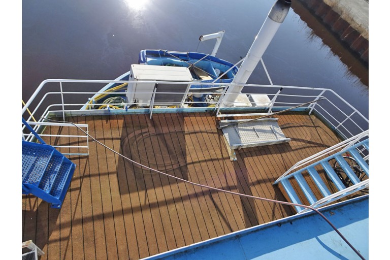 Hotel / Passenger ship 120 pax