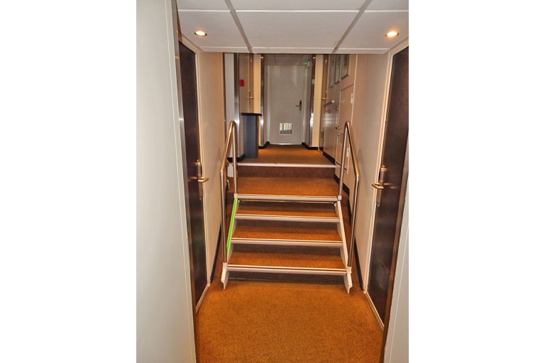 Hotel / Passenger ship 120 pax