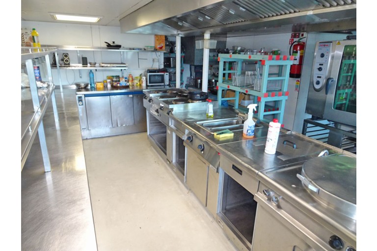 Hotel / Passenger ship 120 pax