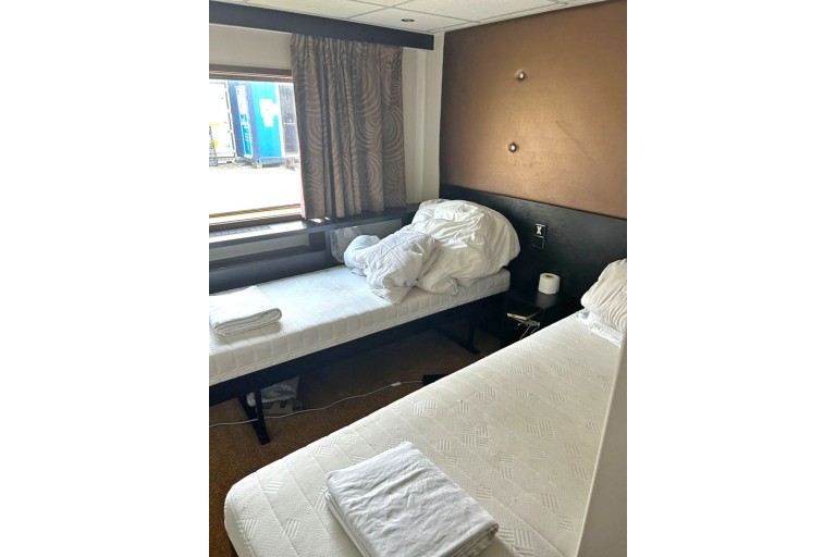 Hotel / Passenger ship 120 pax