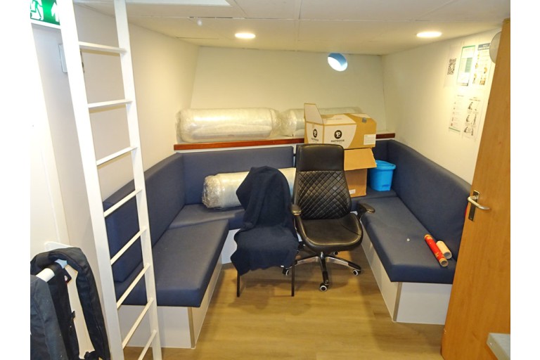 Hotel / Passenger ship 120 pax