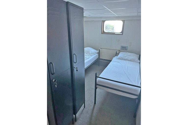 Hotel / Passenger ship 120 pax