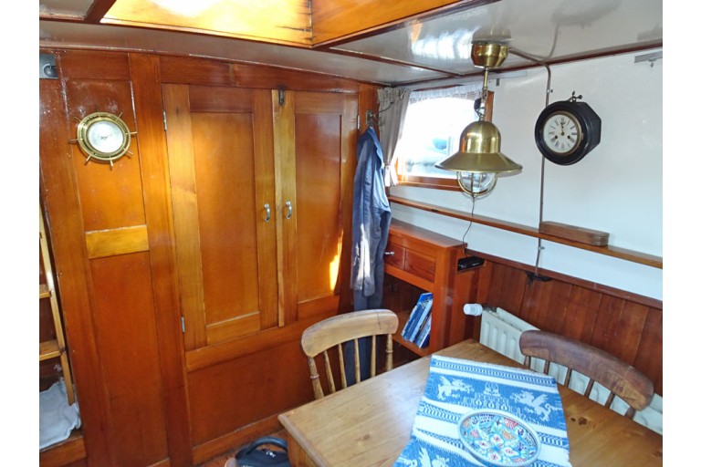 Motorsleepboot 13.90, IJssel