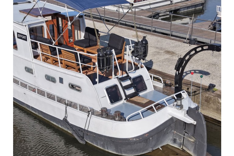 Motortjalk Dutch Barge 18.60