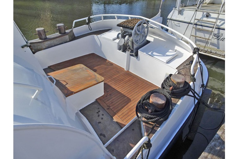 Motortjalk Dutch Barge 18.60