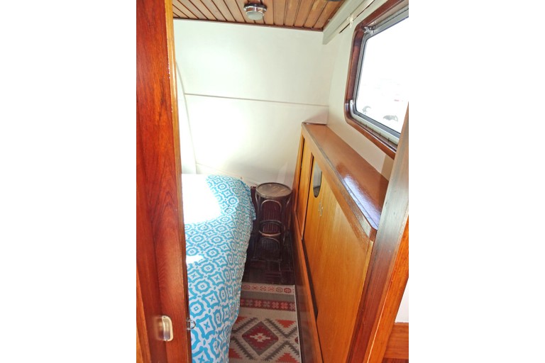 Motortjalk Dutch Barge 18.60