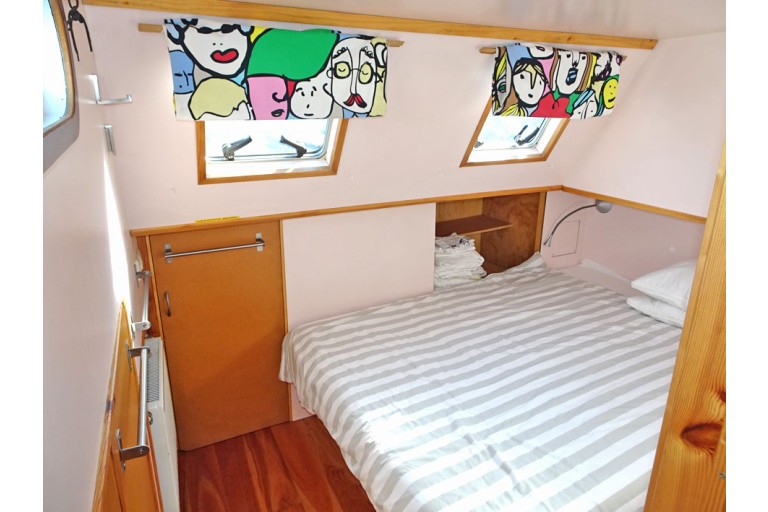 Motortjalk Dutch Barge 18.60