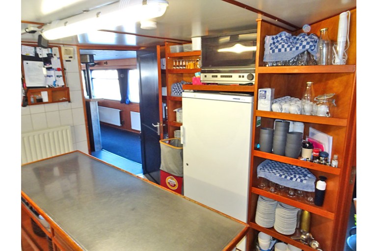 Tagesausflugsschiff 250 gäste