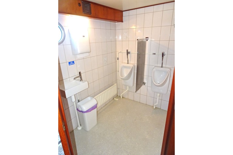 Tagesausflugsschiff 250 gäste