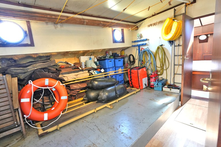 Motortjalk Dutch Barge 22.25, ES-TRIN certified