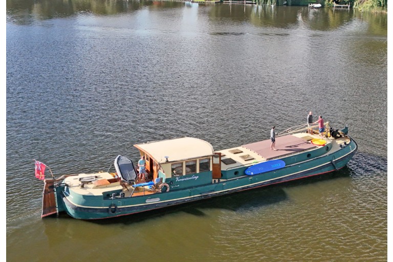 Motortjalk Dutch Barge 22.25, ES-TRIN certified
