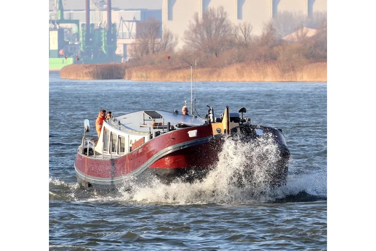 Motortjalk 21.40, met CBB