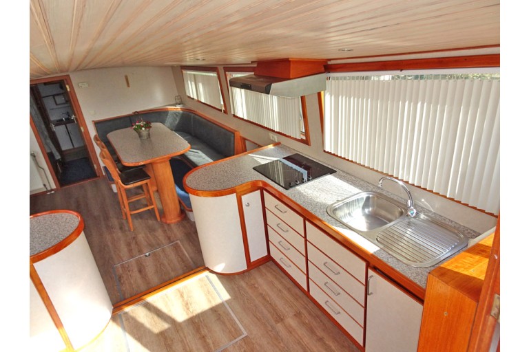 Motortjalk 21.40, met CBB