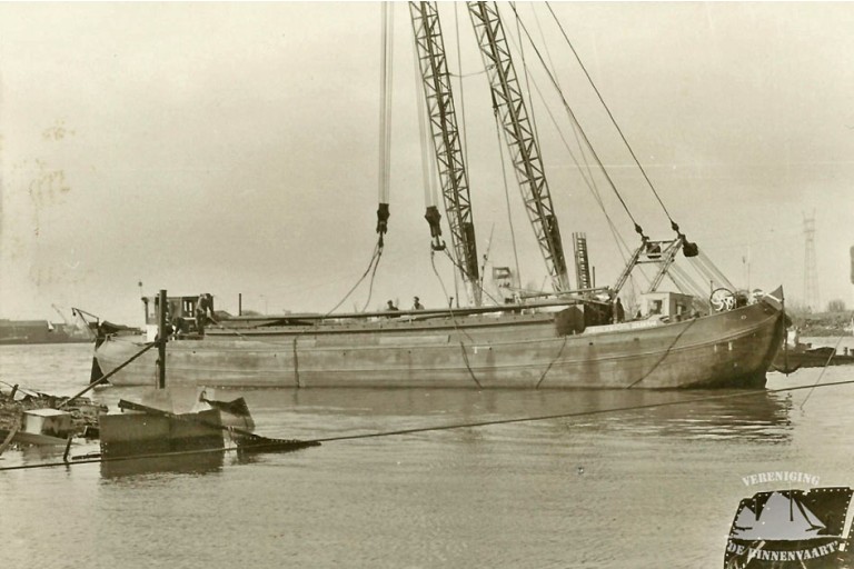 Motortjalk 21.40, met CBB