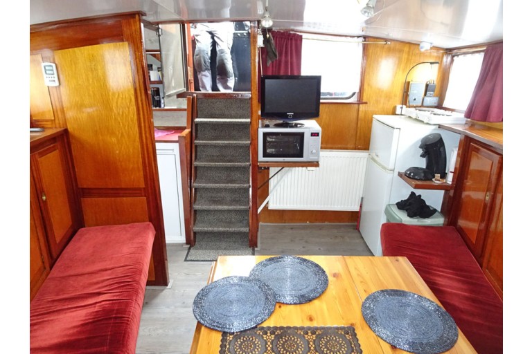 Amsterdammer Sleepboot 15.16