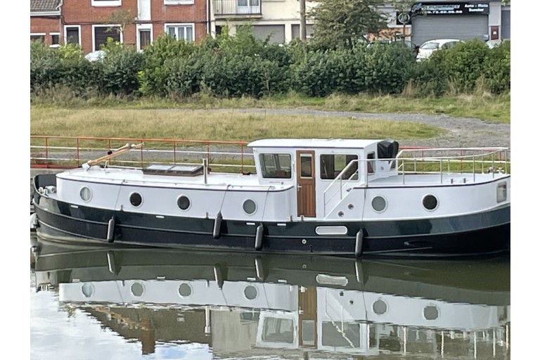 Piper Luxemotor 49L