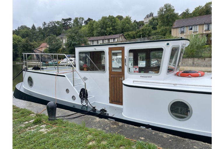 Piper Luxemotor 49L
