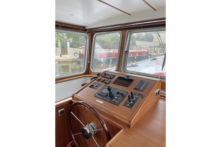 Piper Luxemotor 49L