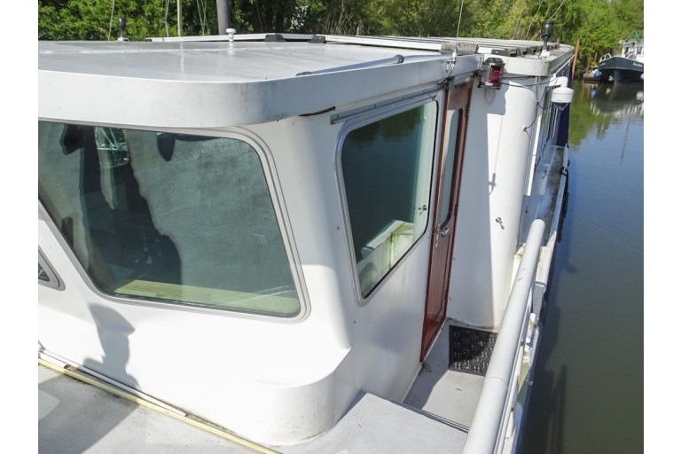 Varend Woonschip 31.28 met UBC