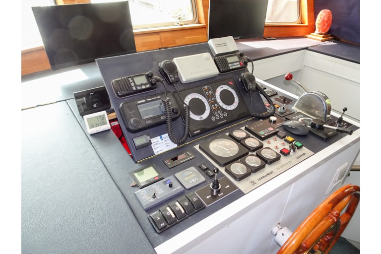 Varend Woonschip 31.28 met UBC