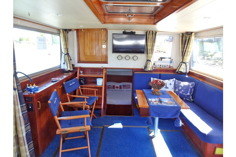Dutch Barge 13.65