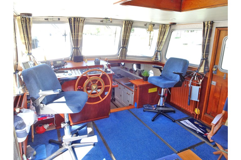 Dutch Barge 13.65
