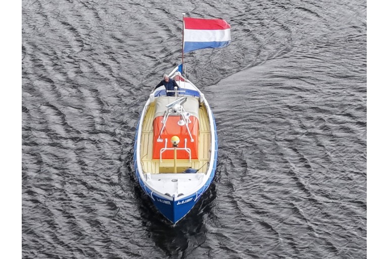 Voormalig Strand reddingboot 10.32