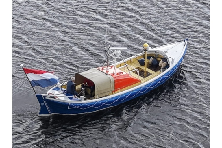 Voormalig Strand reddingboot 10.32