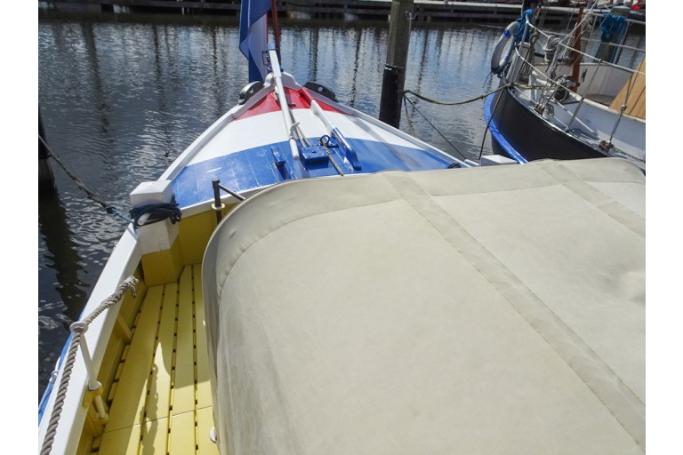 Voormalig Strand reddingboot 10.32